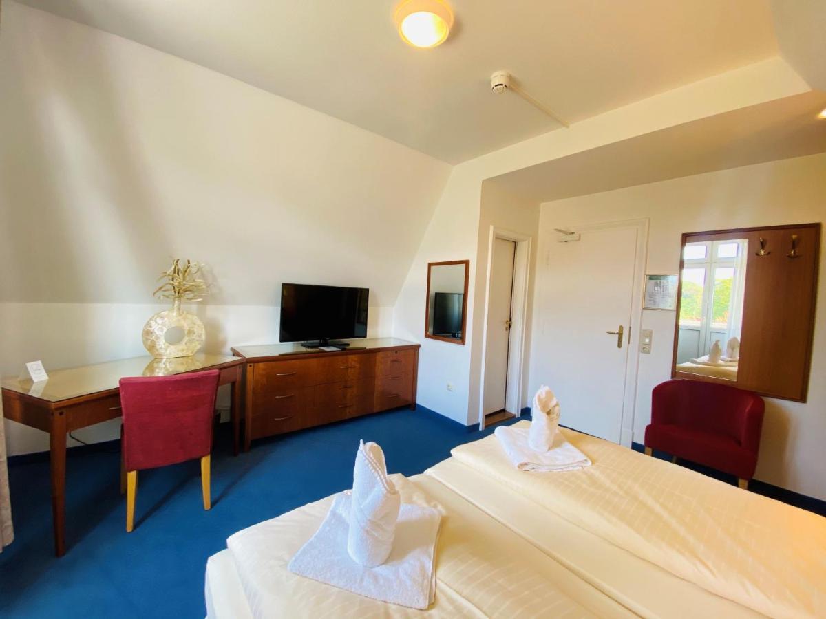 Hotel Kaiserhof Deluxe 3*