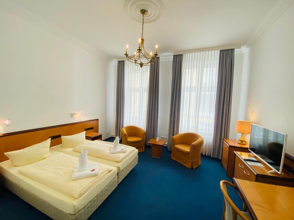 Kaiserhof 3*