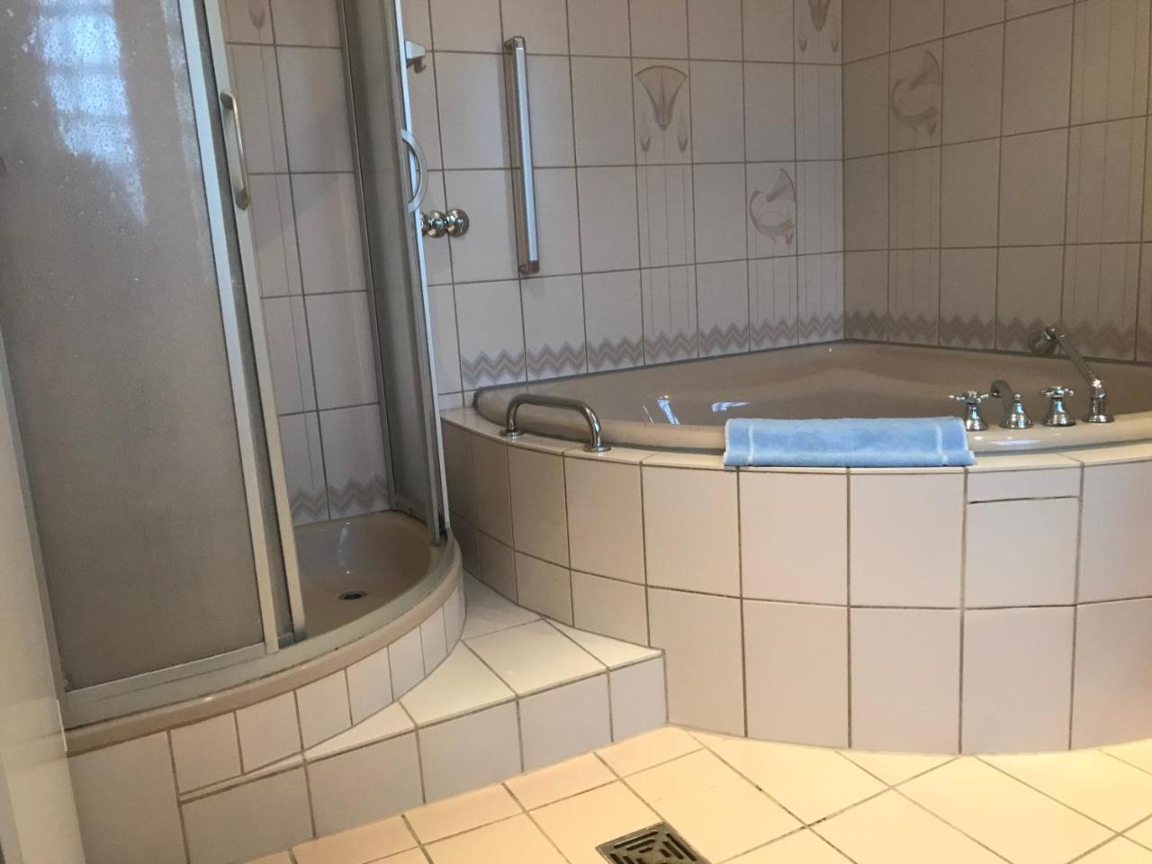 Hotel Kaiserhof Deluxe 3*