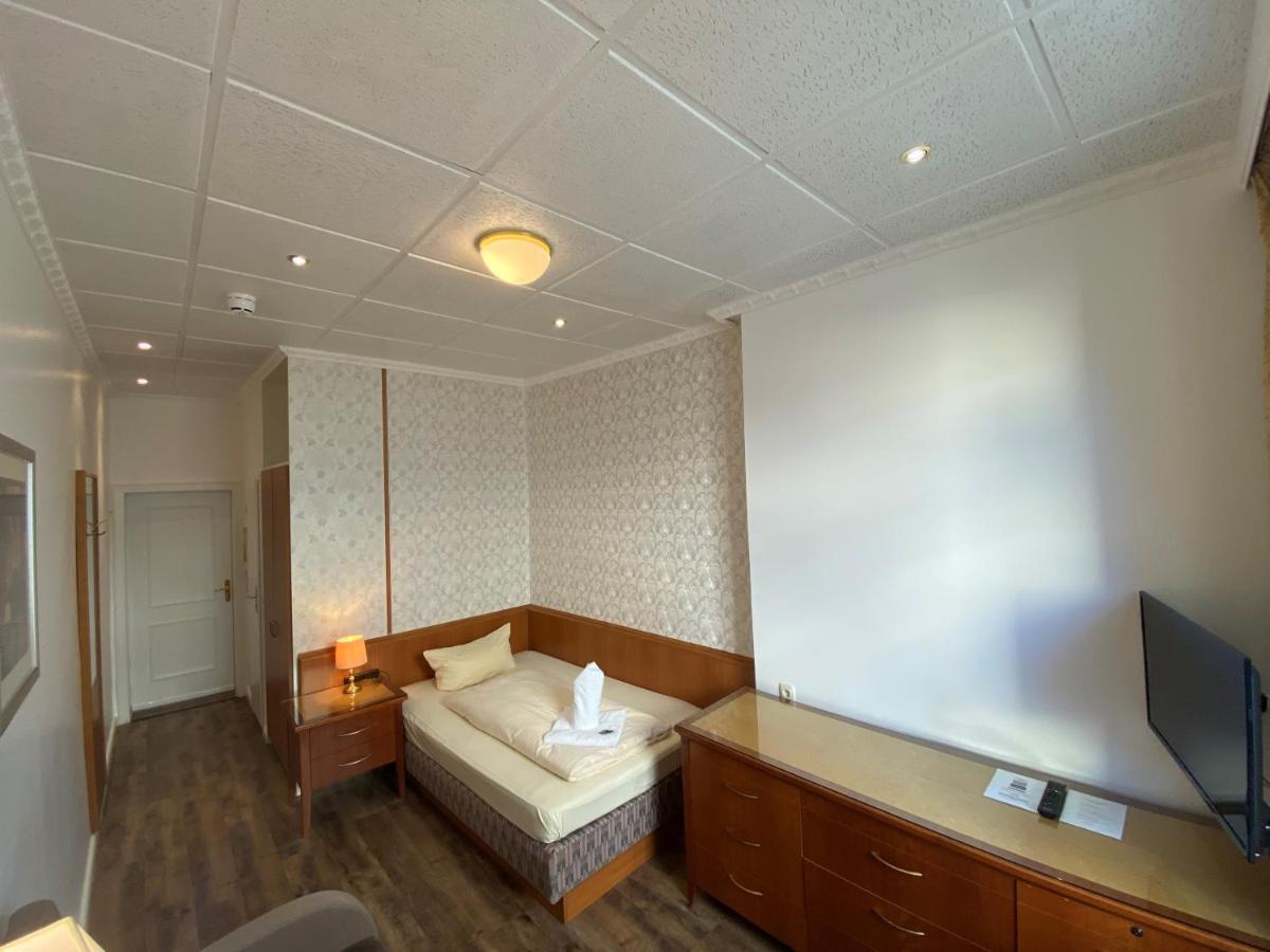 Kaiserhof Hotel 3*