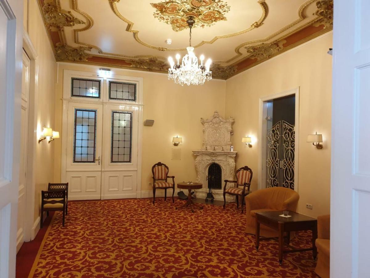 Kaiserhof Hotel 3*